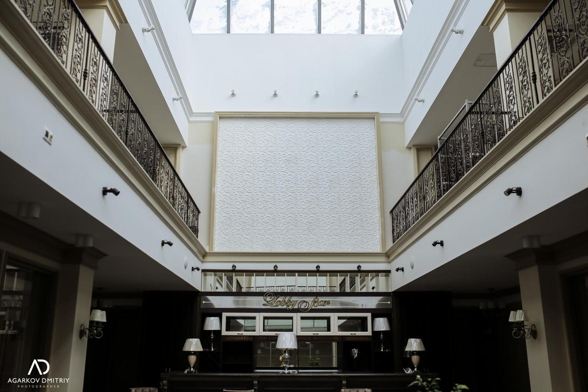 Royal Bv Hotel Ust-Kamenogorsk ภายนอก รูปภาพ