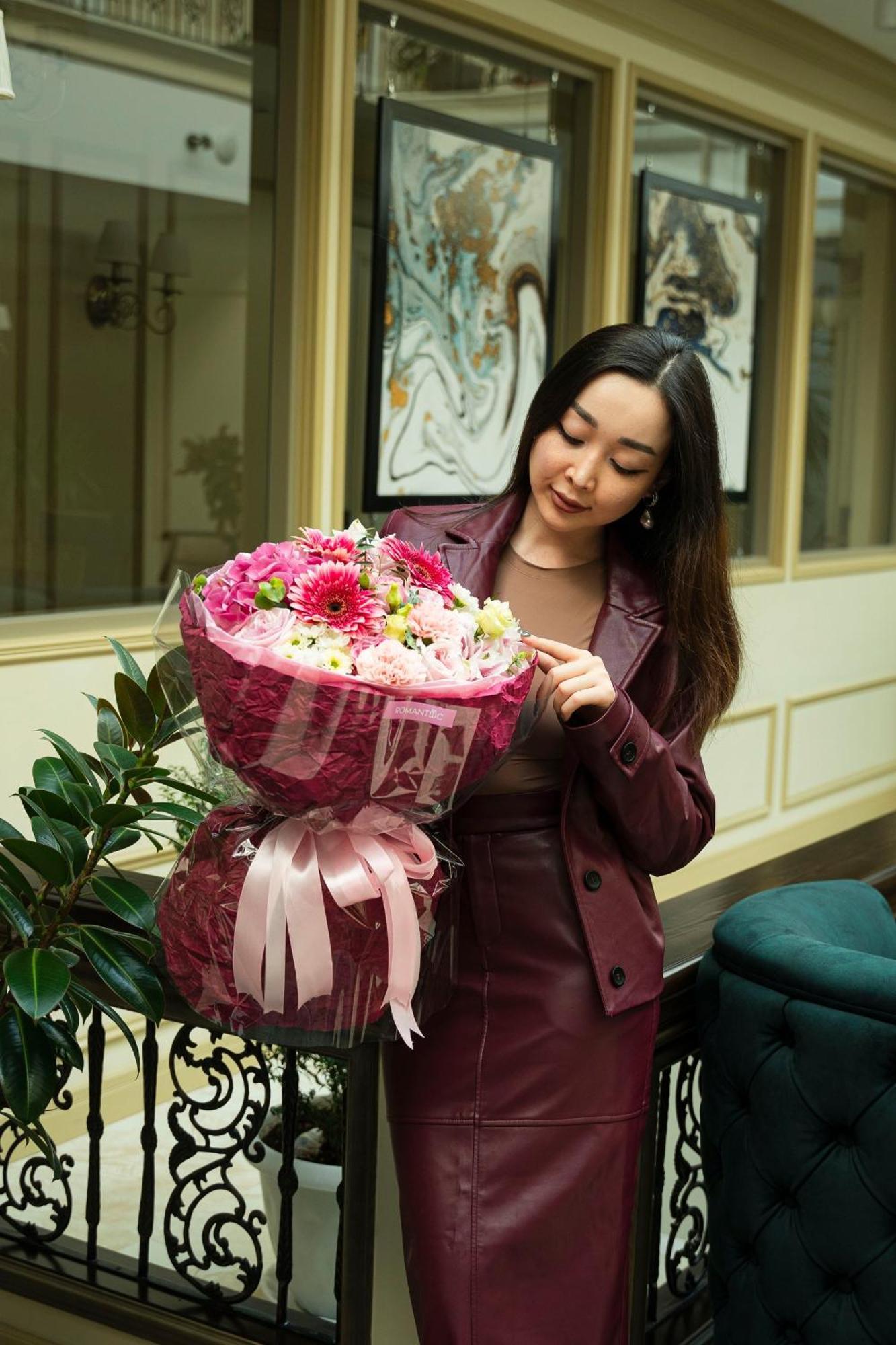 Royal Bv Hotel Ust-Kamenogorsk ภายนอก รูปภาพ