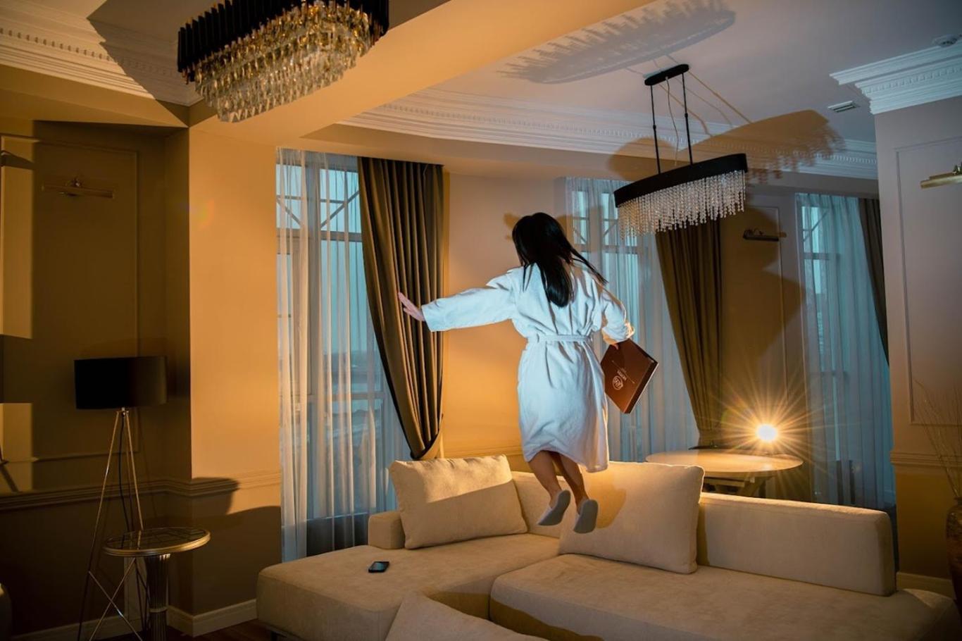 Royal Bv Hotel Ust-Kamenogorsk ภายนอก รูปภาพ