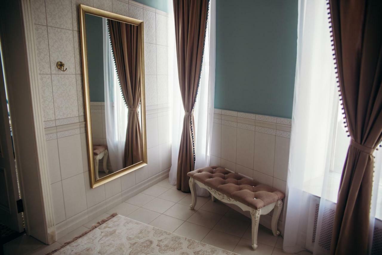 Royal Bv Hotel Ust-Kamenogorsk ภายนอก รูปภาพ